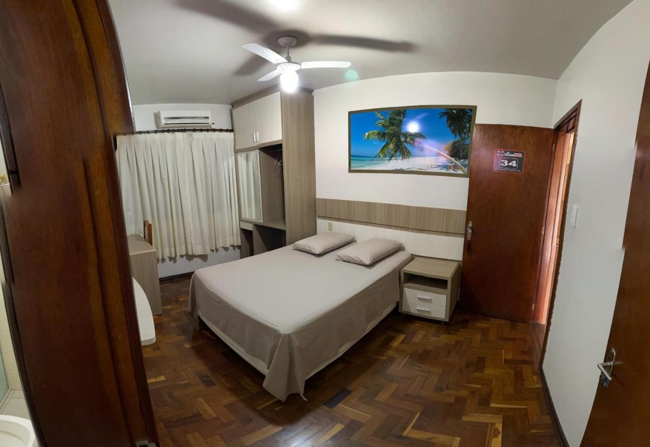 Marca Hotel Medianeira エクステリア 写真