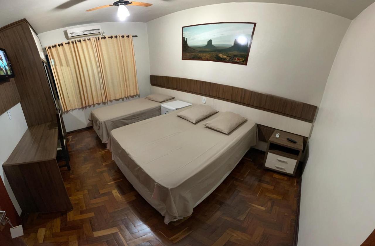 Marca Hotel Medianeira エクステリア 写真